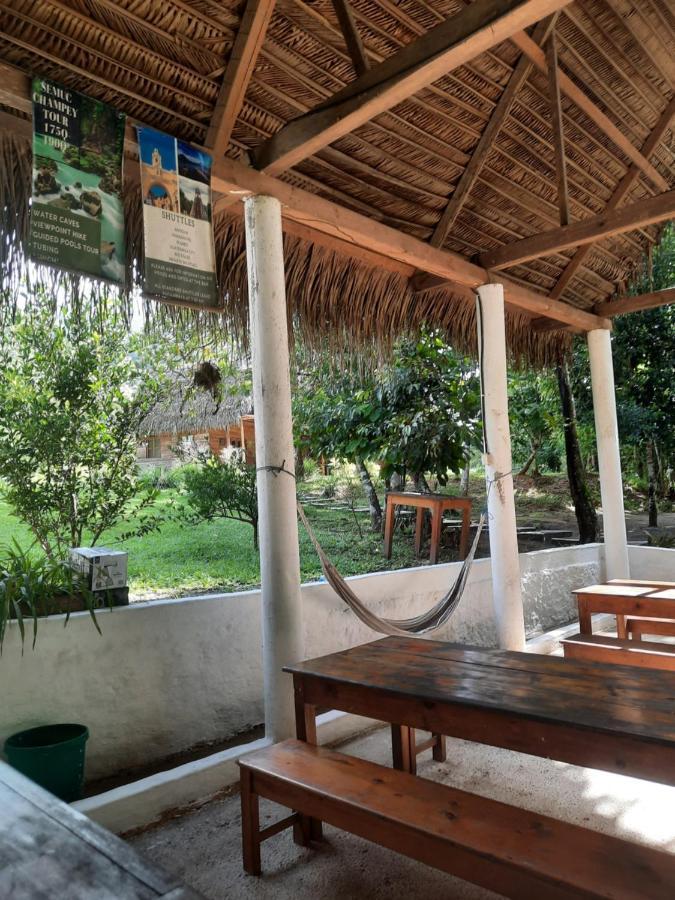 Pachamaya River Hostel Lanquín Εξωτερικό φωτογραφία